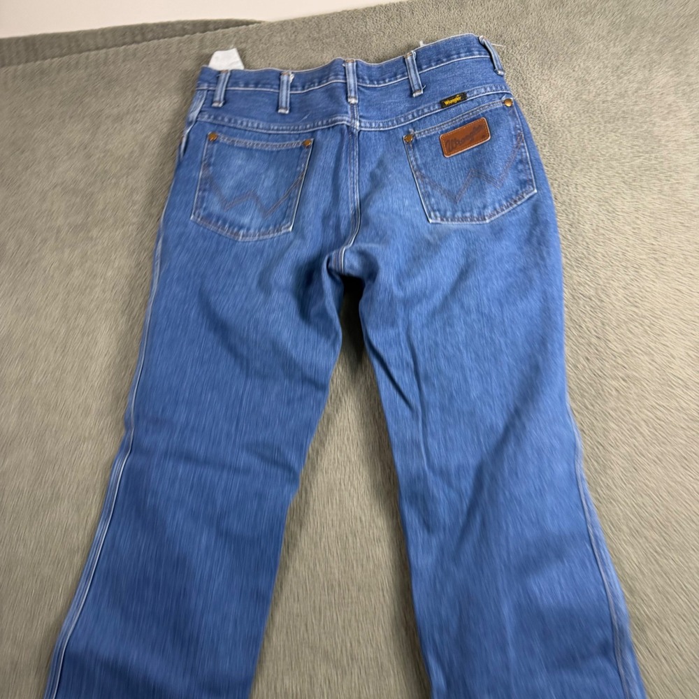 Wrangler 912DEN Vintage Mens Jeans 36x31 Medium Wash Straight Leg Made in USA